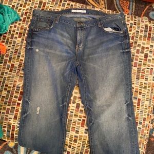 Old Navy Boyfriend distressed Jeans 20